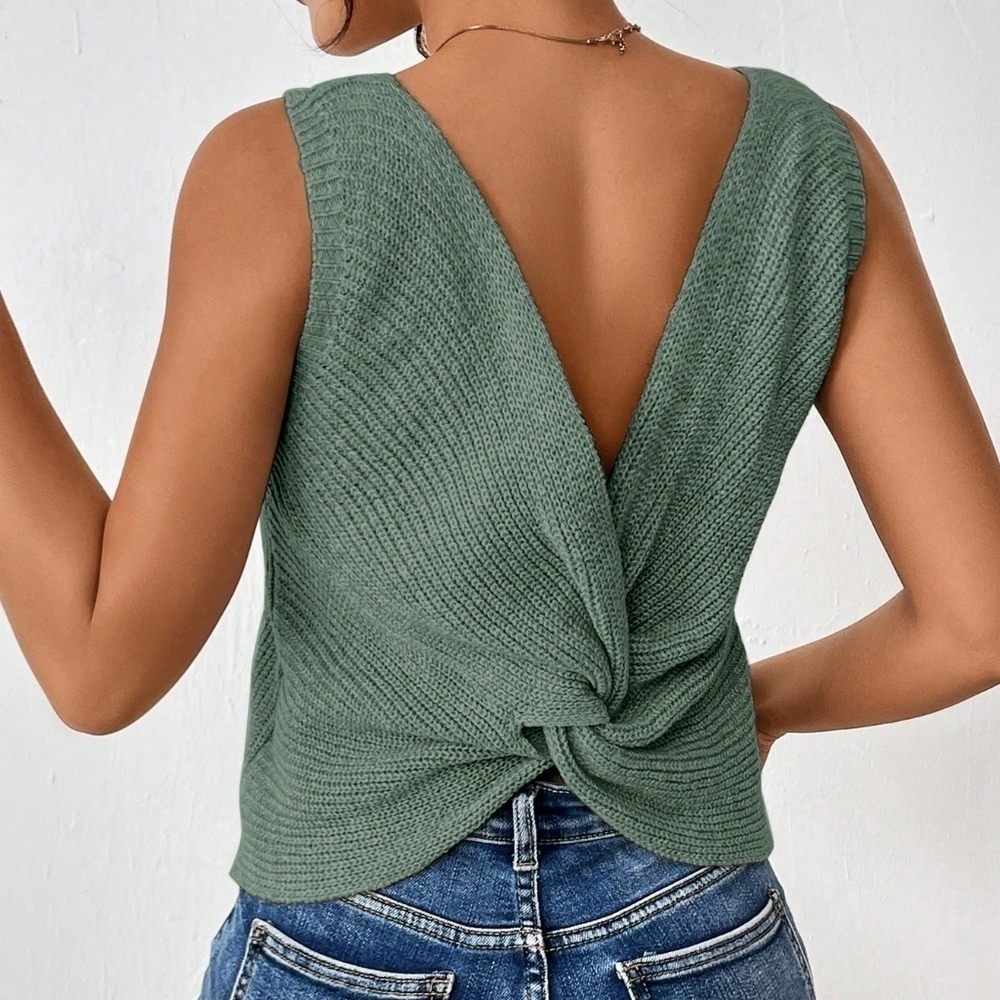Women's Solid Color Simple Daily Sweater Vest - Picture 3 of 5